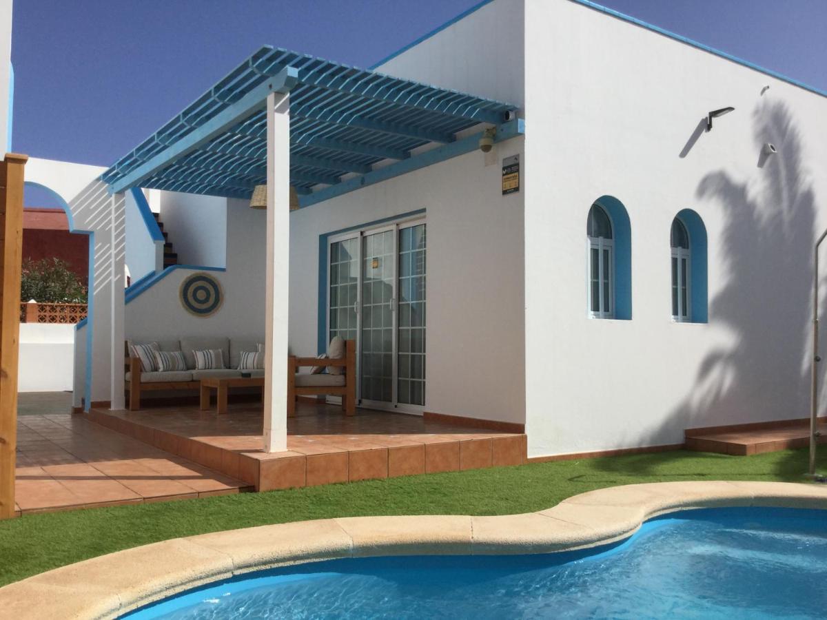 Cozy, Beach House , By Mahbovillas Ла-Олива Экстерьер фото